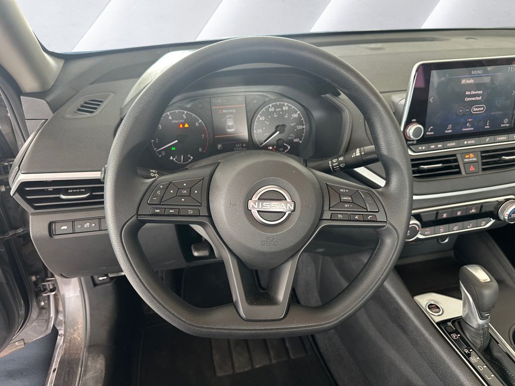 2025 Nissan Altima 2.5 S photo 9