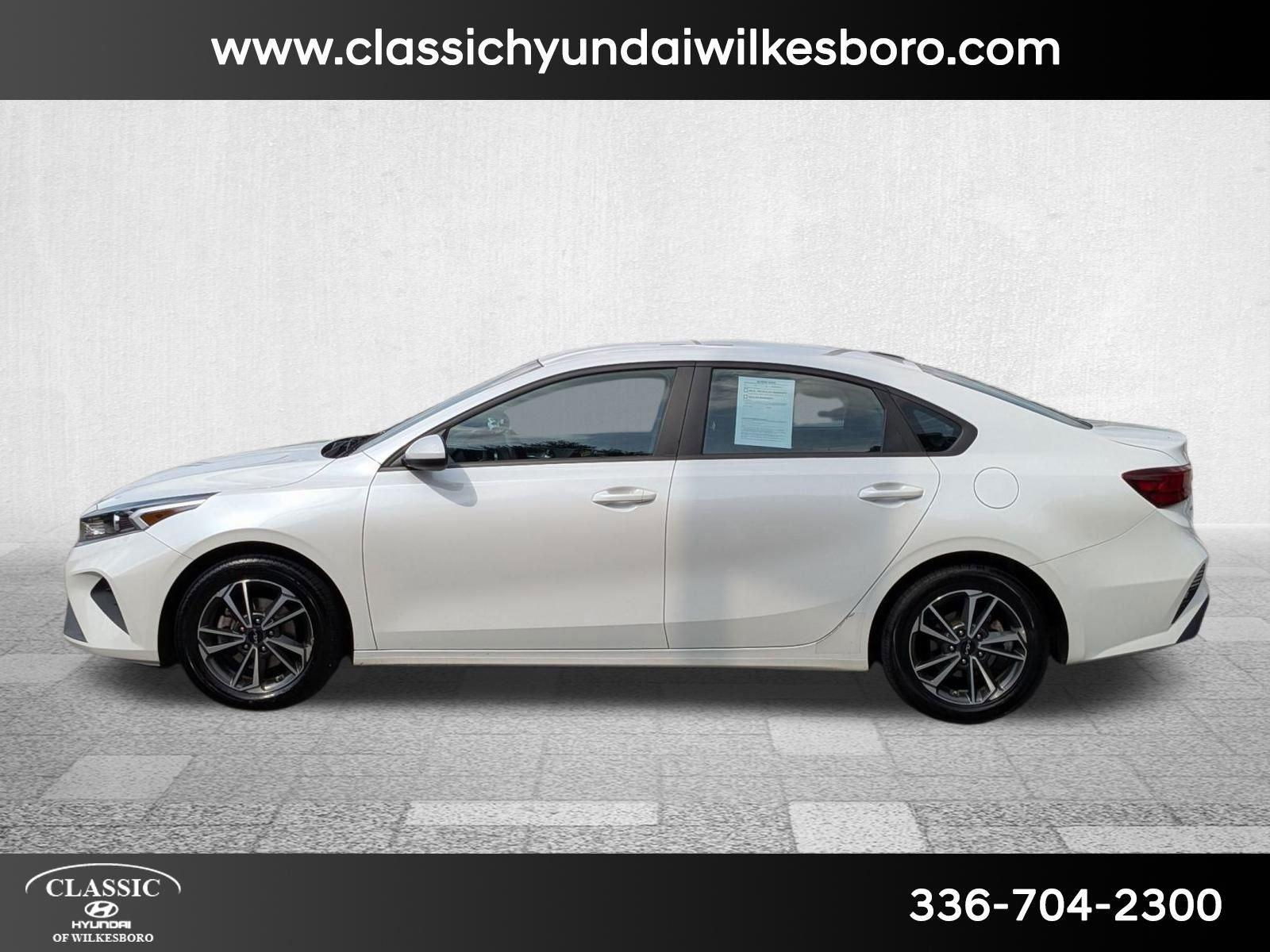 2023 Kia Forte LXS photo 7