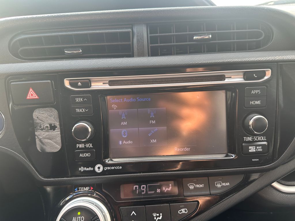 2015 Toyota Prius C Four photo 16