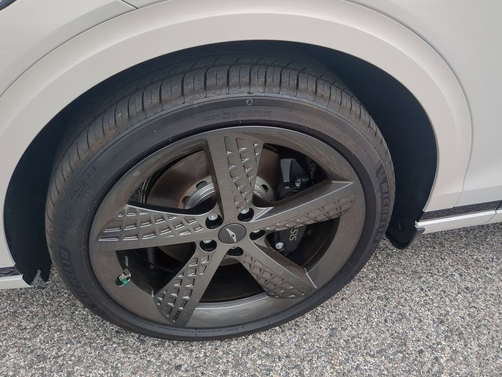 2025 Genesis GV70 2.5T photo 10