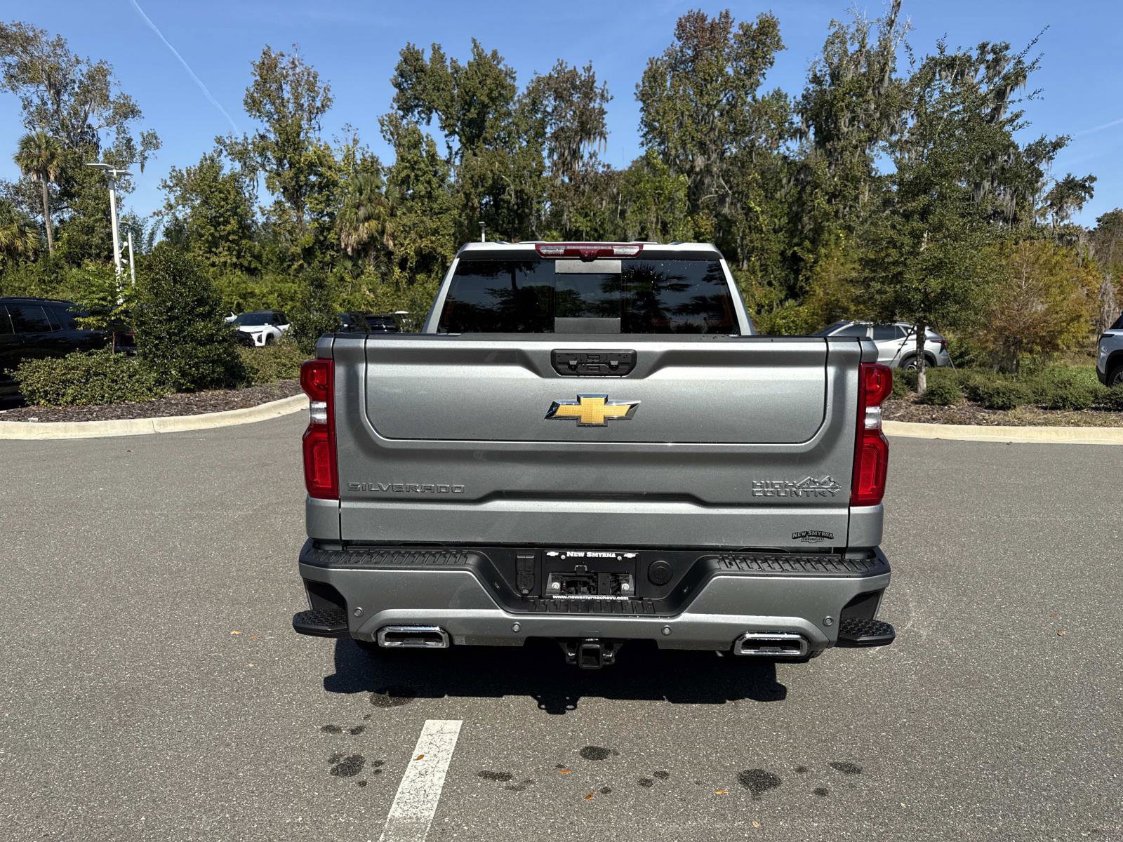 2026 Chevrolet Silverado 1500 High Country photo 4