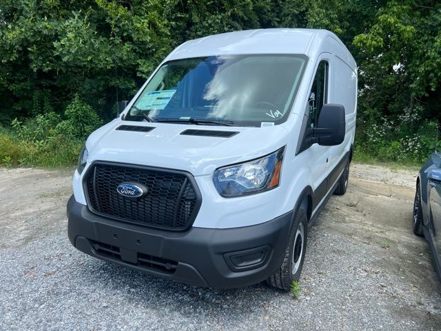 2024 Ford Transit photo 2