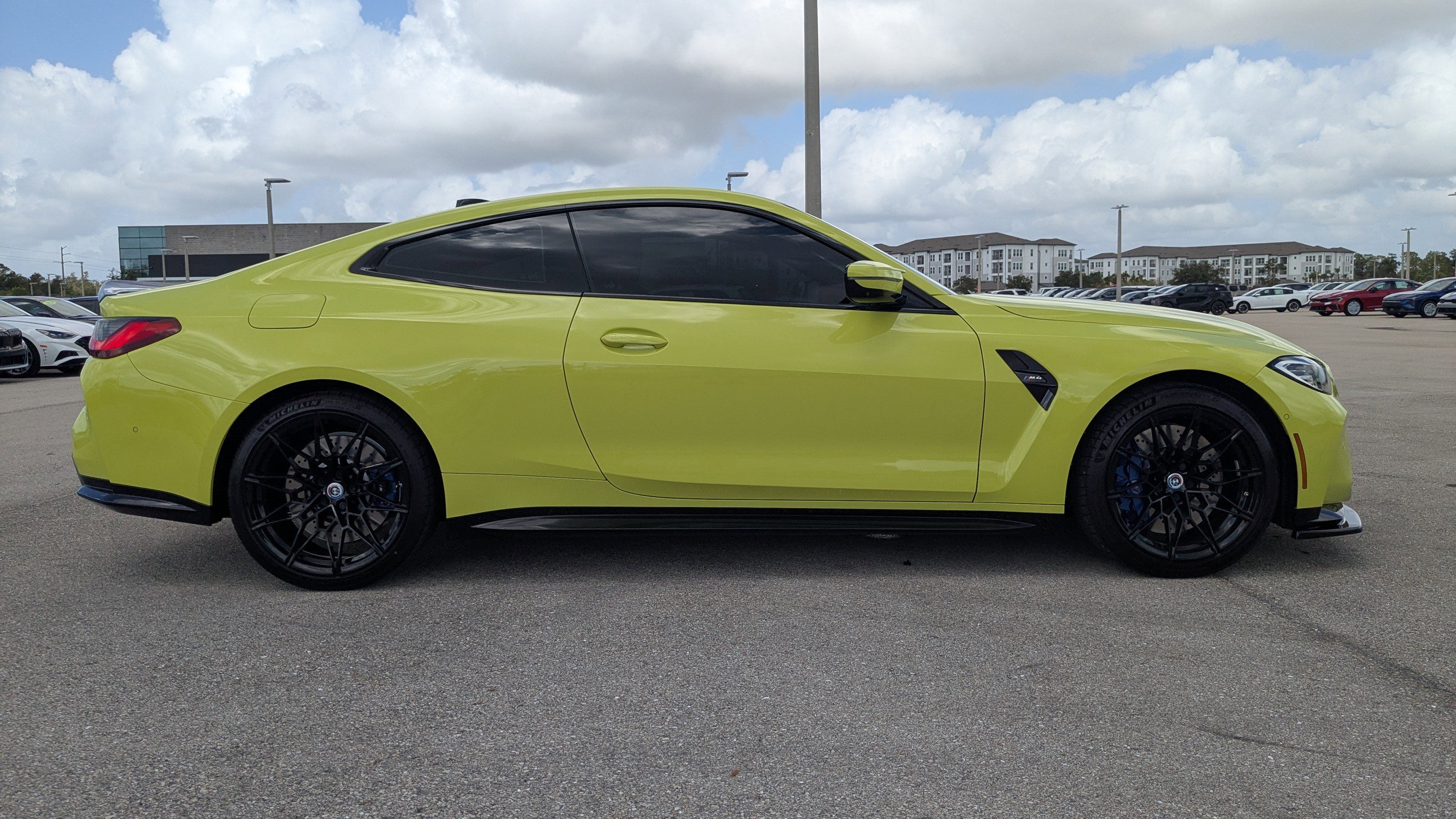 2023 Bmw M4 photo 4