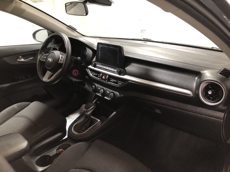 2020 Kia Forte LXS photo 13
