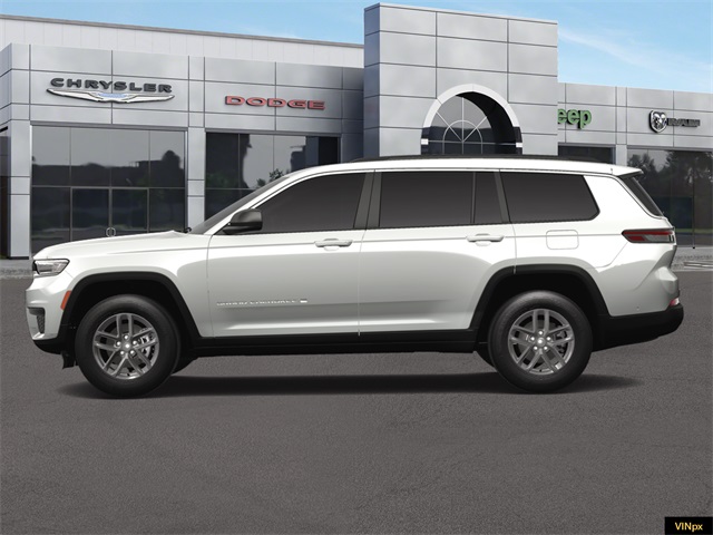 2025 Jeep Cherokee Laredo X photo 3