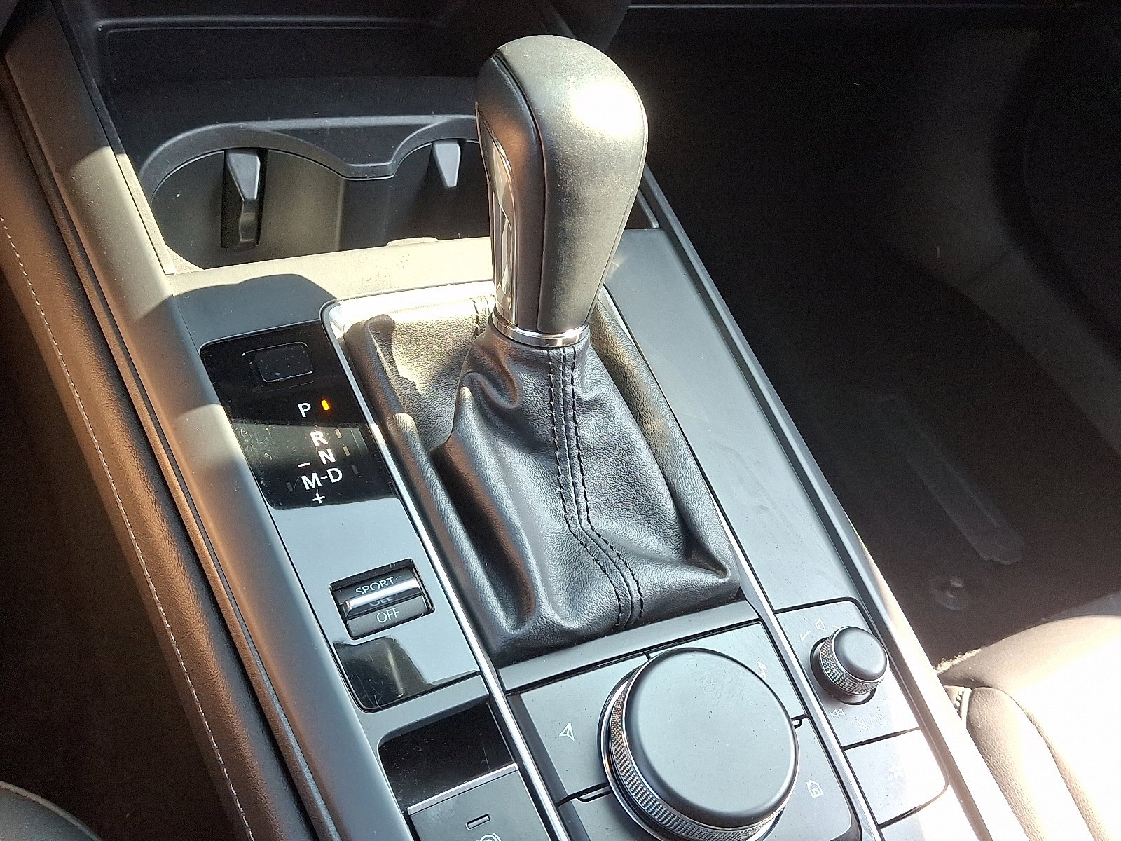 2022 Mazda CX-30 2.5 Select photo 11