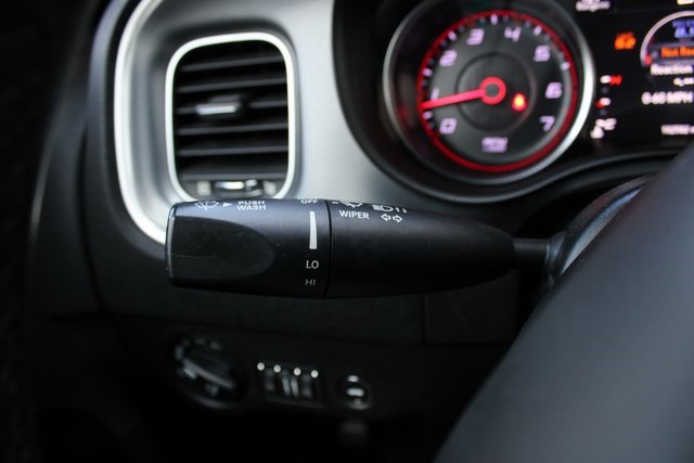 2019 Dodge Charger R/T photo 9