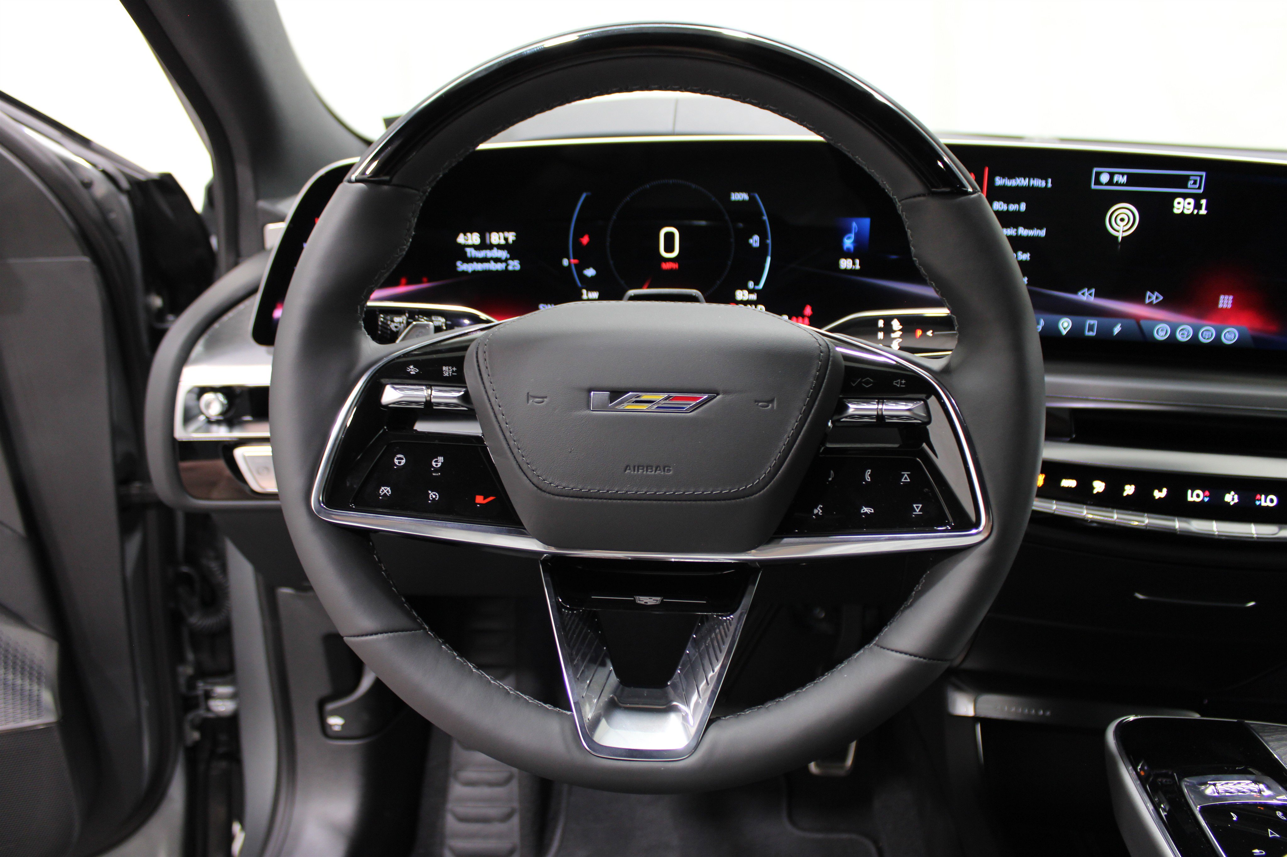 2026 Cadillac Lyriq photo 8