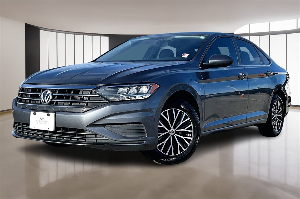 2021 Volkswagen Jetta SE's photo