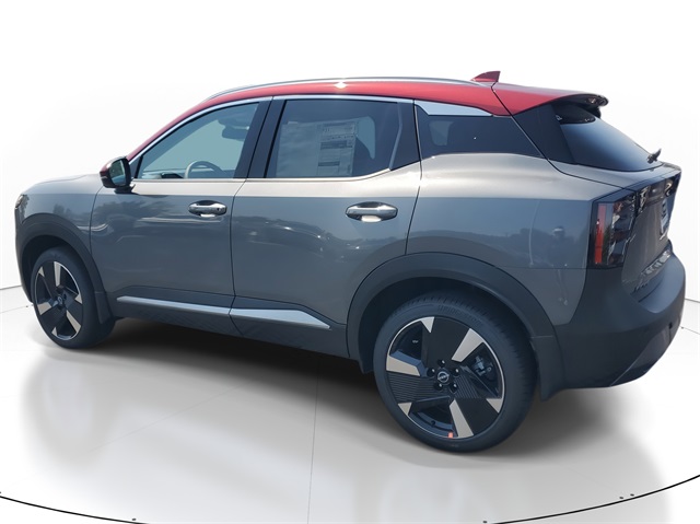 2025 Nissan Kicks SR photo 3