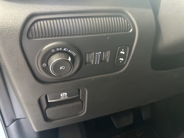 2023 Jeep Wagoneer L Series II photo 20