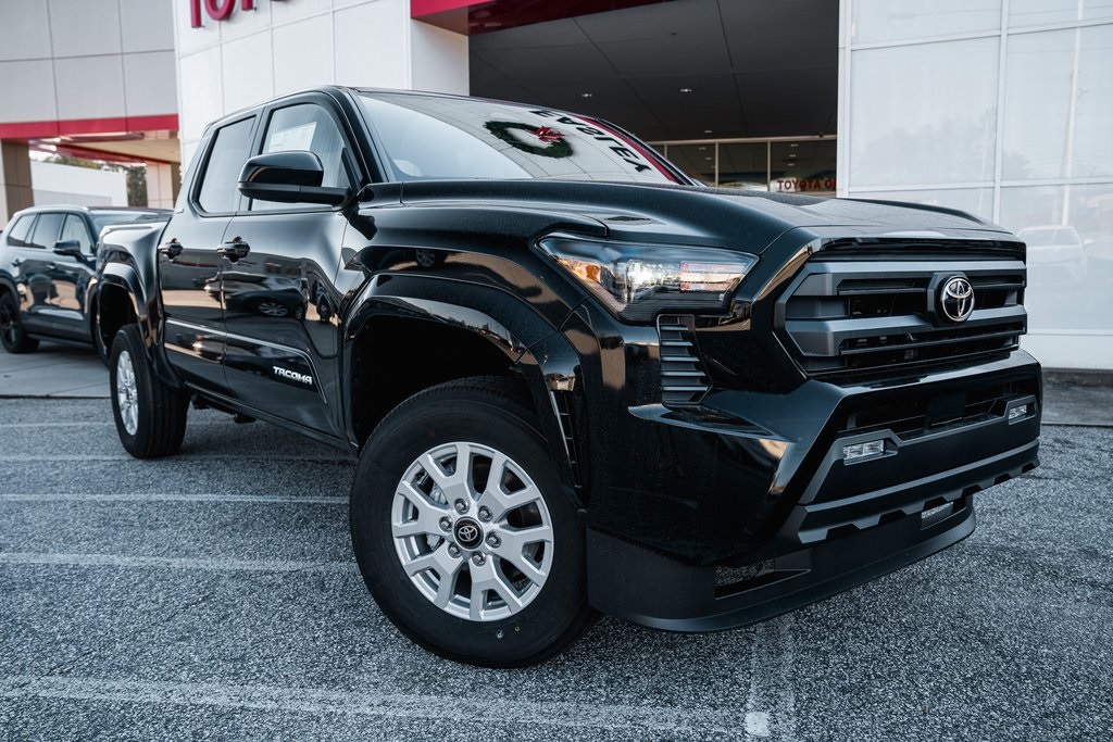 2026 Toyota Tacoma SR5's photo