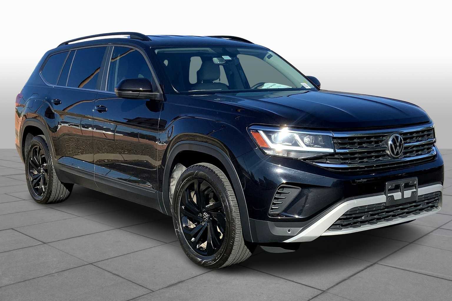 2022 Volkswagen Atlas V6 SE Technology photo 2