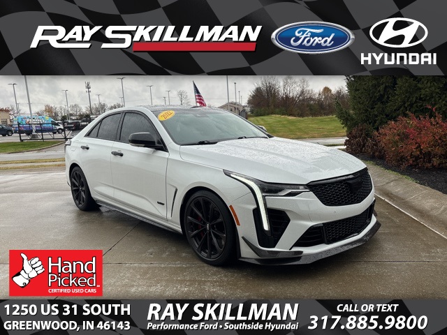 2022 Cadillac CT4 V-Series Blackwing's photo