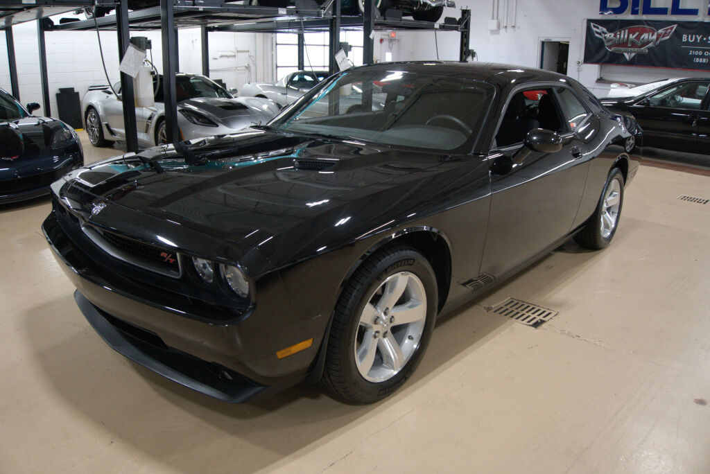 2009 Dodge Challenger R/T's photo
