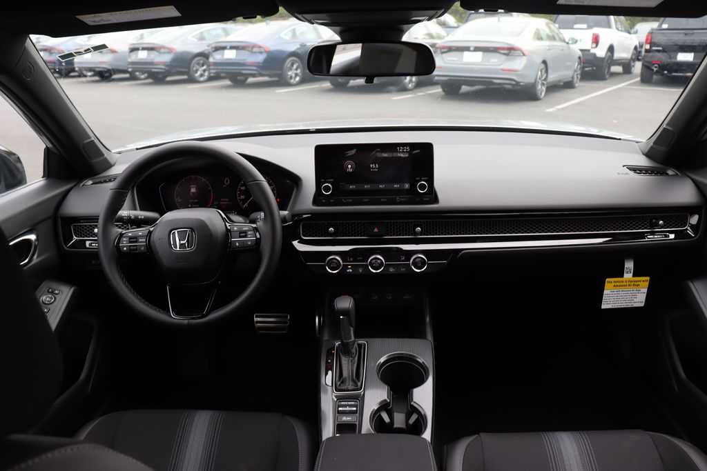 2025 Honda Civic Sport photo 17