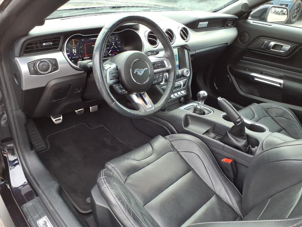 2023 FORD MUSTANG - Image 7