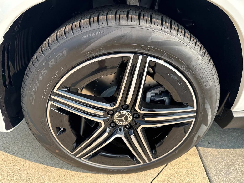 2026 Mercedes Benz GLE 450 4MATIC photo 9