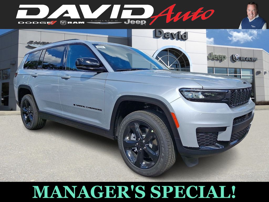 2025 Jeep Grand Cherokee L Altitude's photo