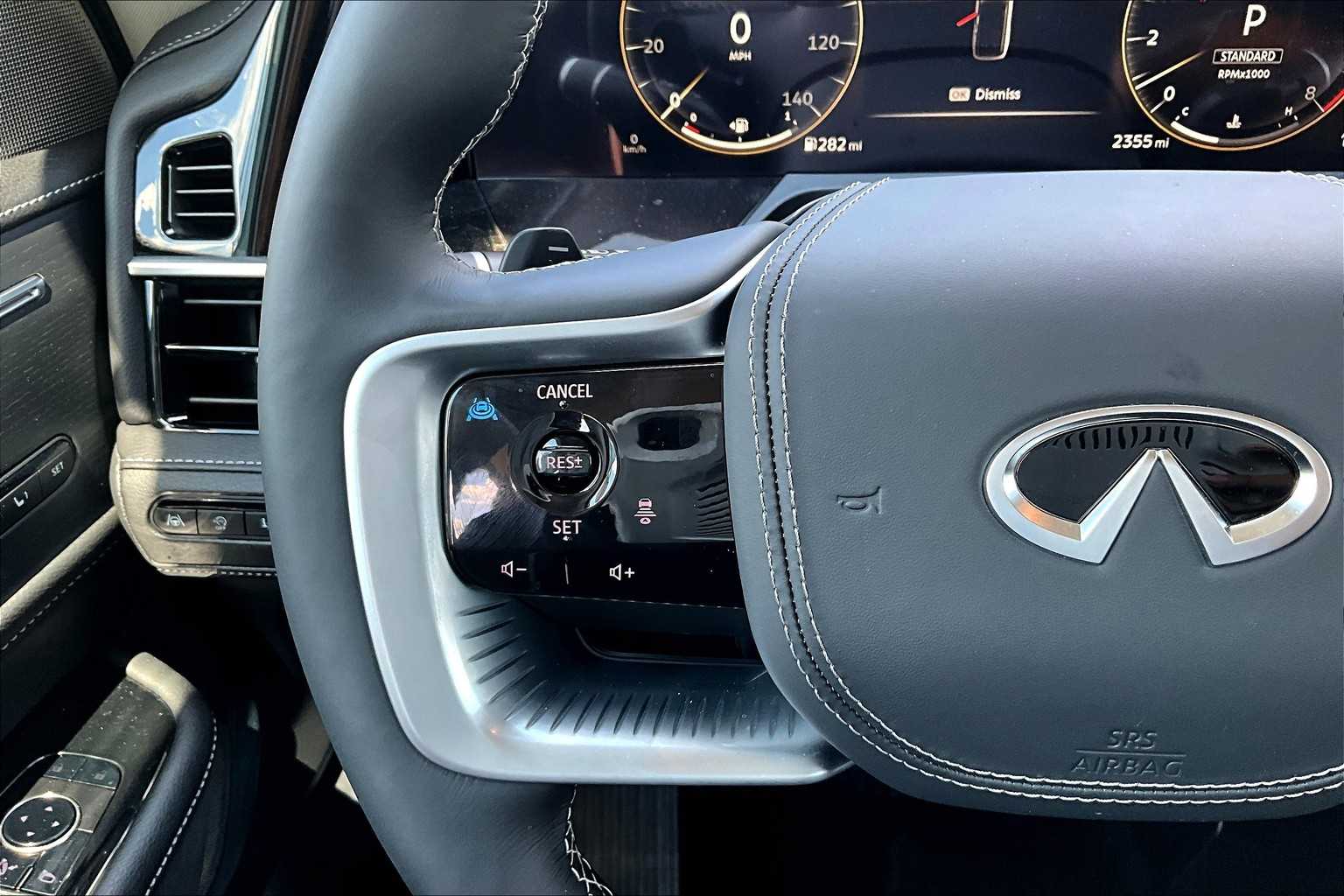 2025 Infiniti QX80 Sensory photo 21