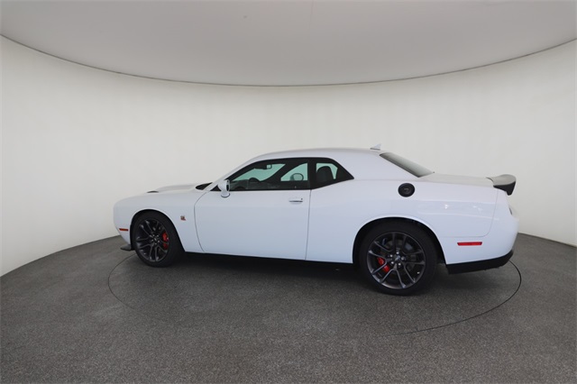 2022 Dodge Challenger R/T Scat Pack photo 9