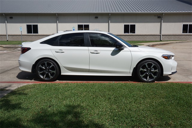 2026 Honda Civic Sport Touring Hybrid photo 3