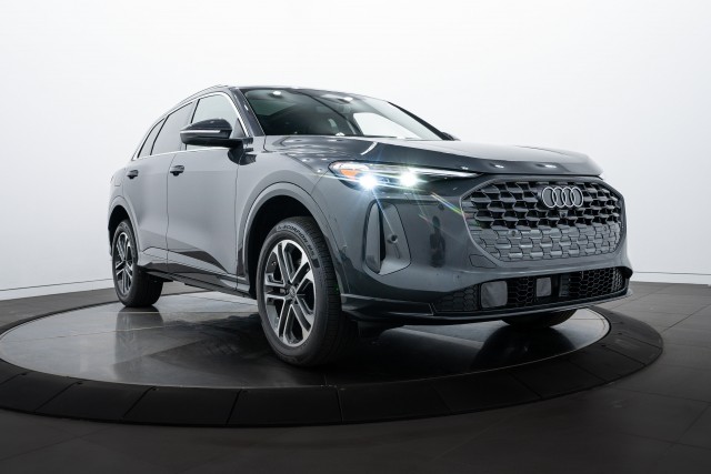2025 Audi Q5 Premium Plus