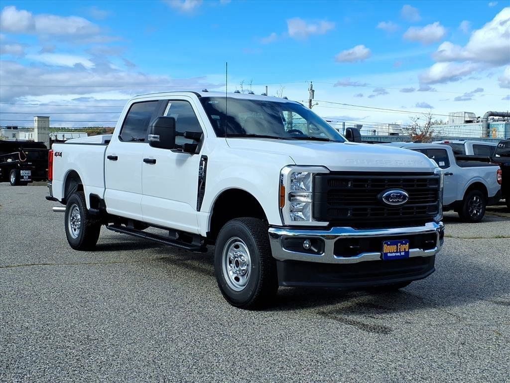 2026 Ford F-250 Super Duty XL's photo