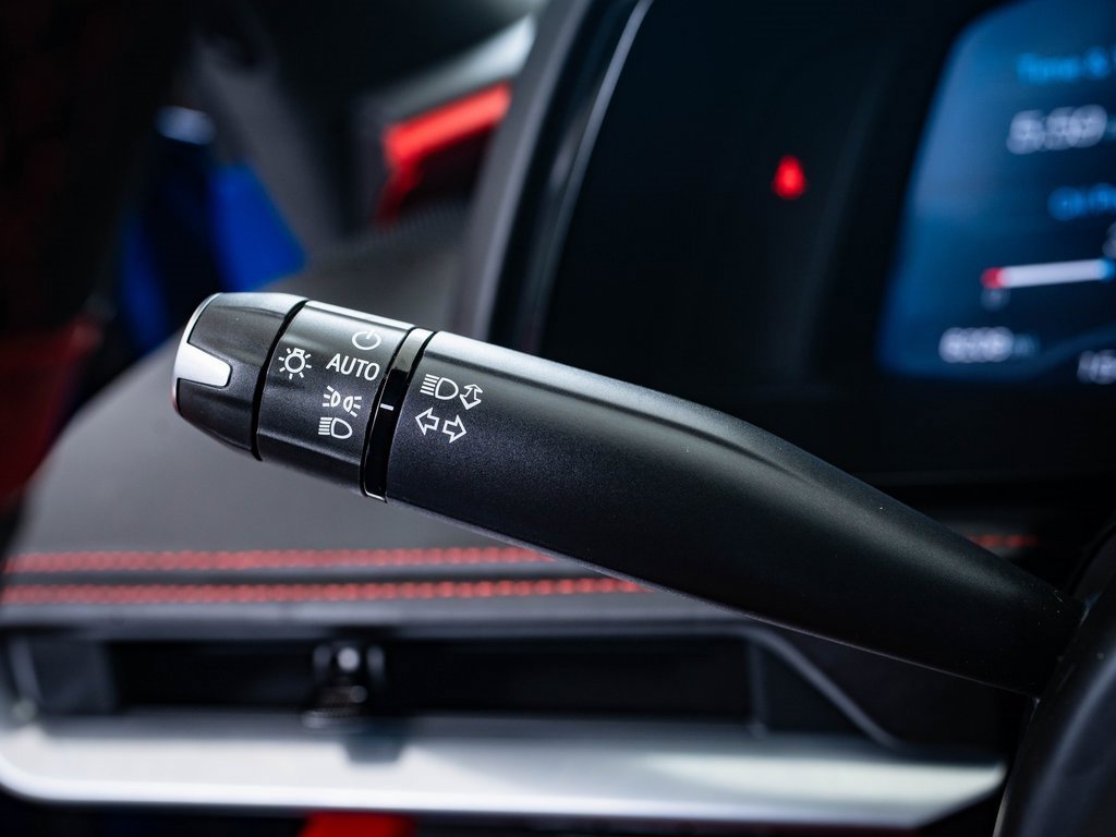 2021 Chevrolet Corvette Stingray photo 23