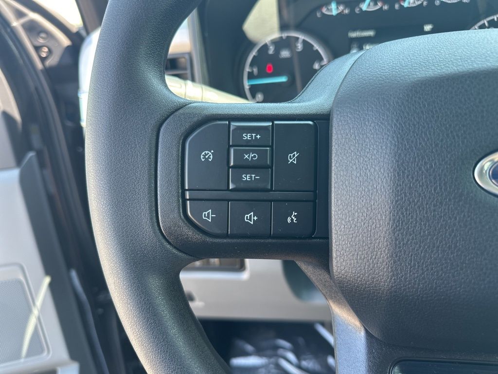 2026 Ford F-350 XLT photo 17