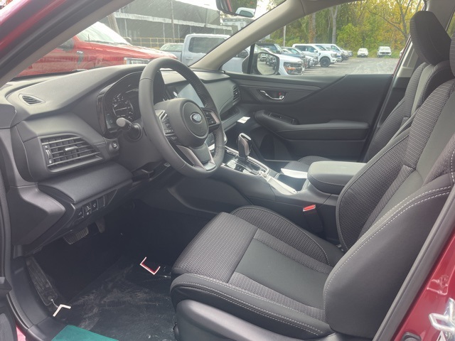 2025 Subaru Outback Premium photo 2