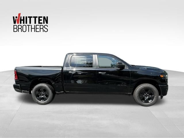 2025 Ram 1500 Tradesman photo 3