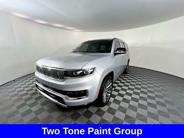 2023 Jeep Grand Wagoneer Base photo 4