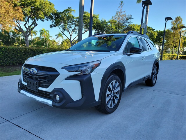 2024 Subaru Outback Limited XT photo 3