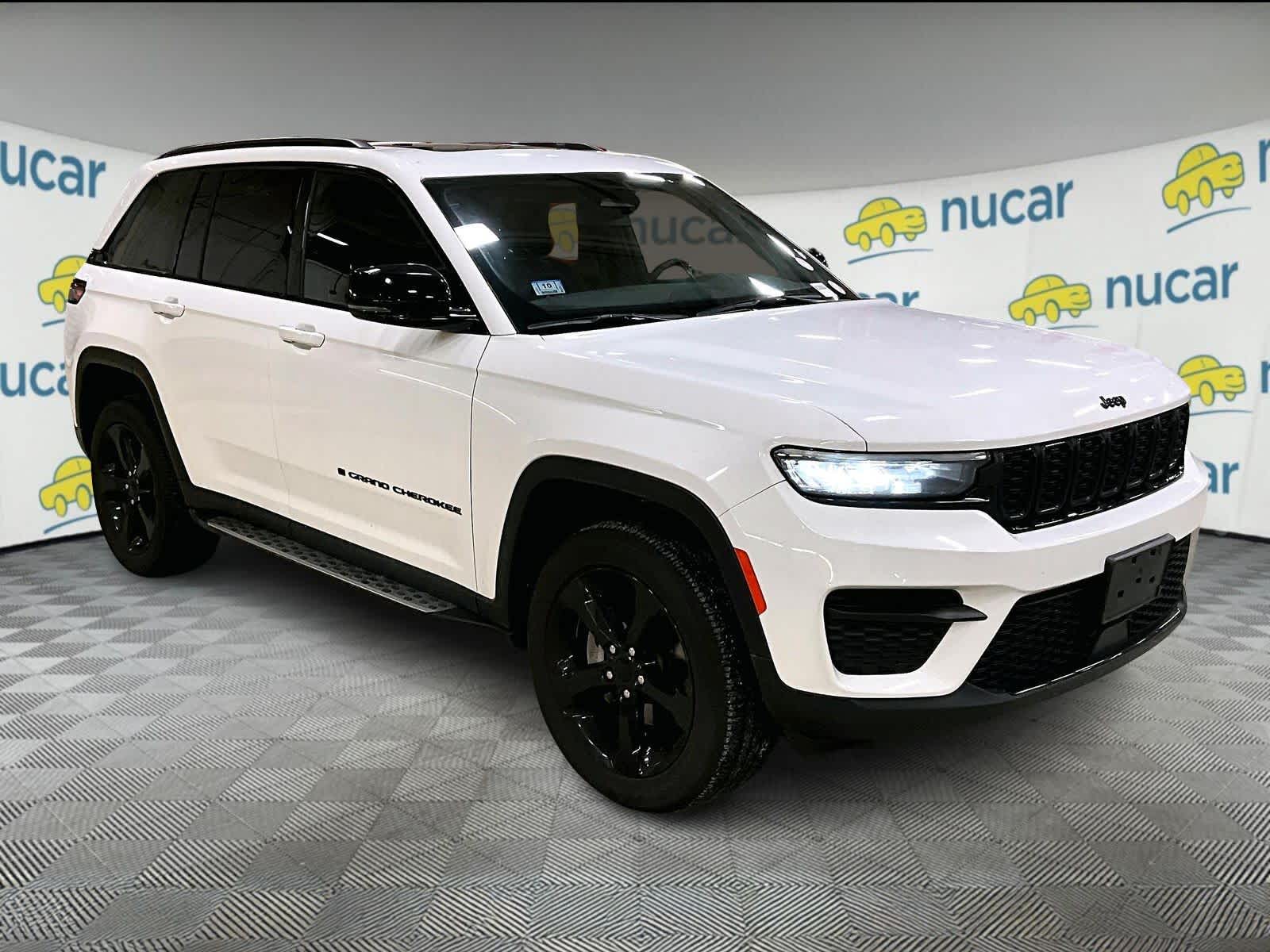 2023 Jeep Grand Cherokee Altitude's photo