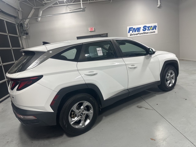 2023 Hyundai Tucson SE photo 4