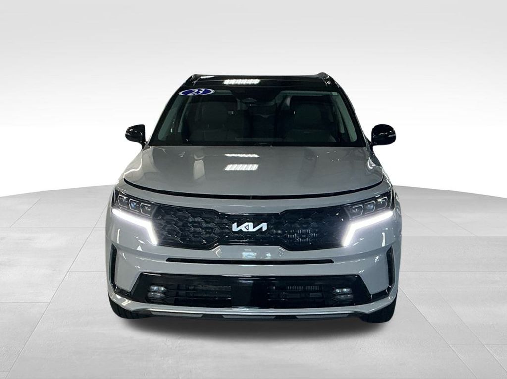2023 Kia Sorento SX photo 2