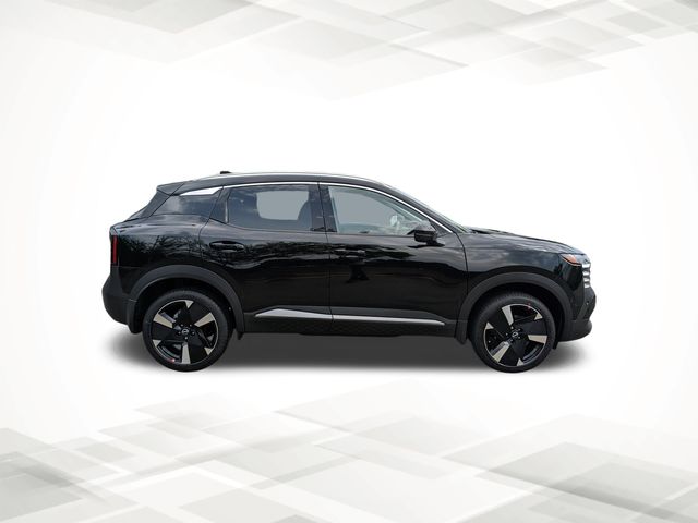 2025 Nissan Kicks SR photo 2