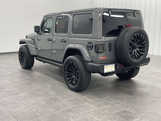 2021 Jeep Wrangler Unlimited Sahara Altitude photo 3