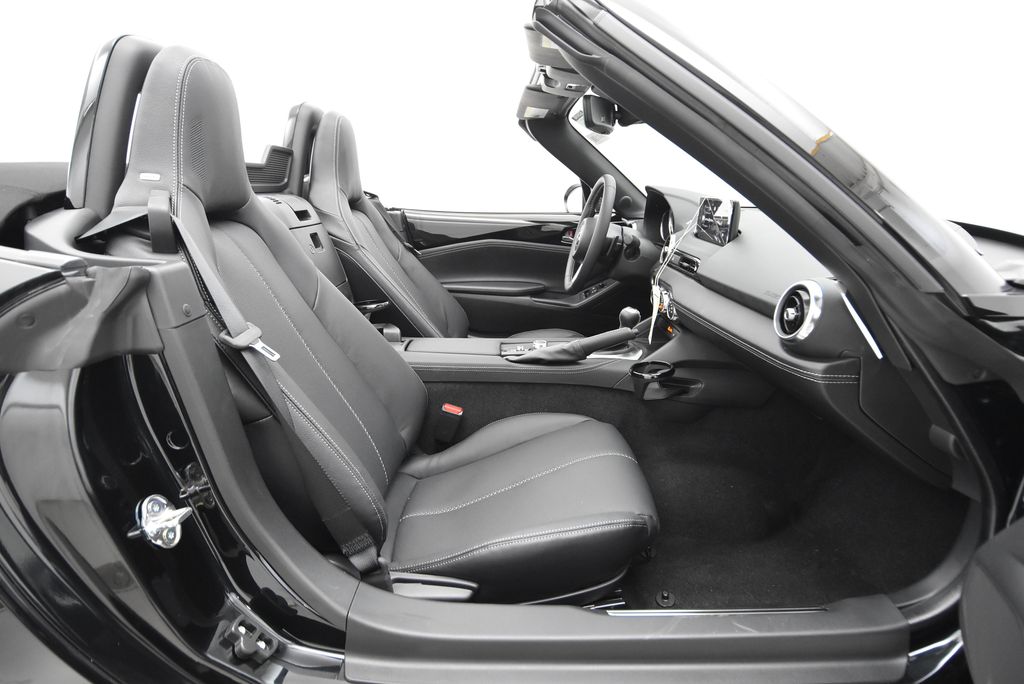 2025 Mazda MX-5 Miata Miata Grand Touring photo 22
