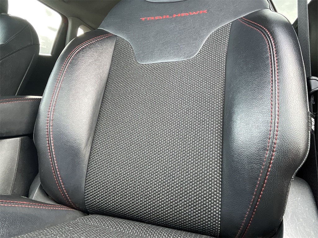 2021 Jeep Compass Trailhawk photo 23