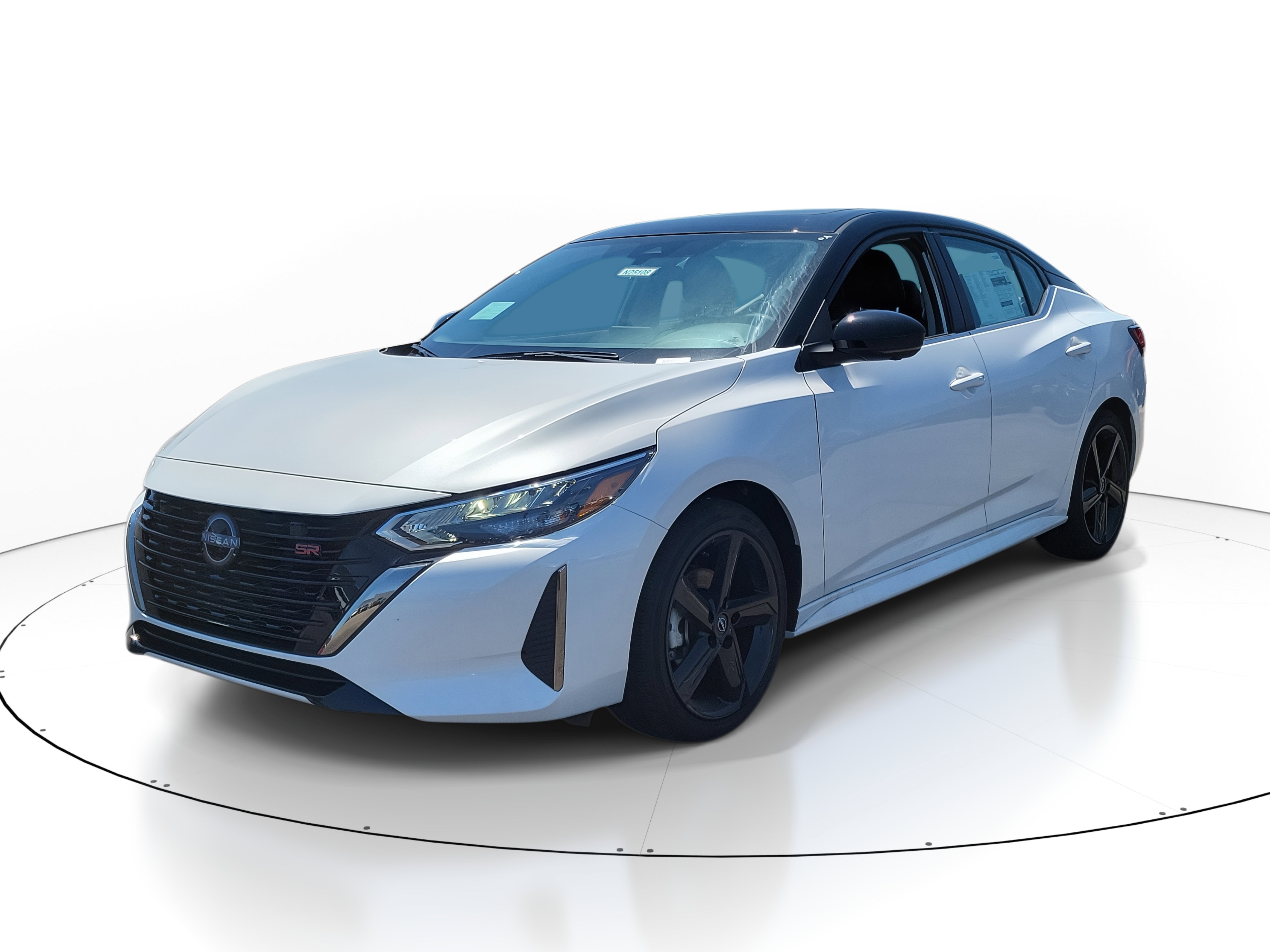 2025 Nissan Sentra SR photo 2