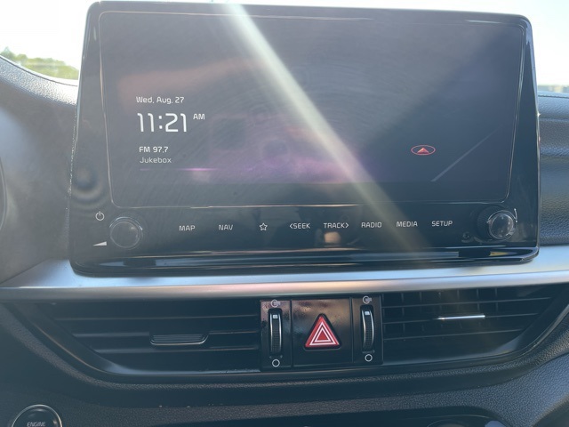 2023 Kia Forte GT-Line photo 16