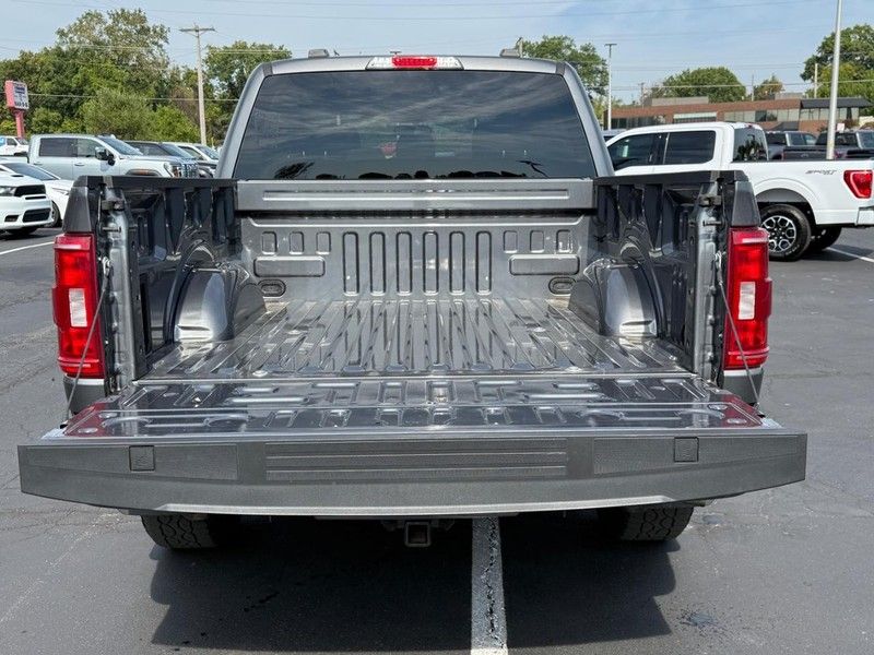 2022 Ford F-150 XLT photo 3