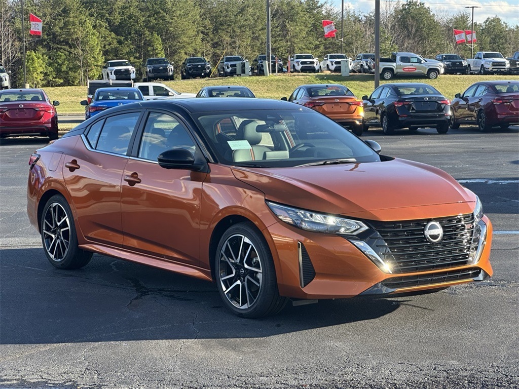 2025 Nissan Sentra SR photo 10