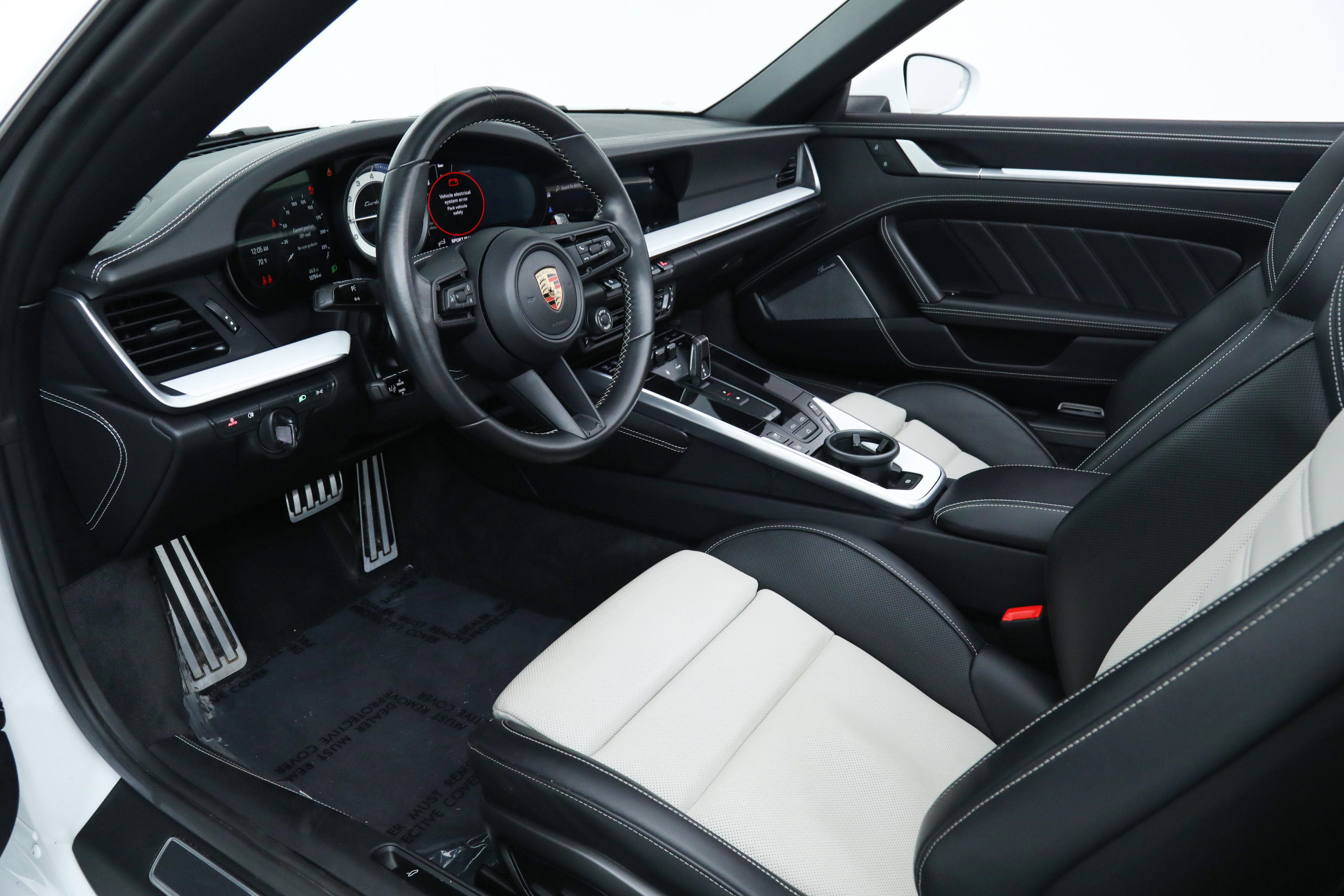 2023 Porsche 911 Turbo S Cabriolet photo 2