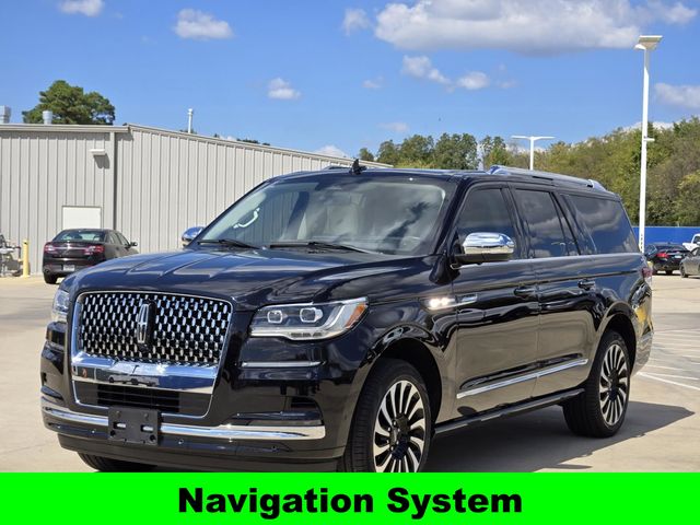 2024 Lincoln Navigator Black Label photo 3