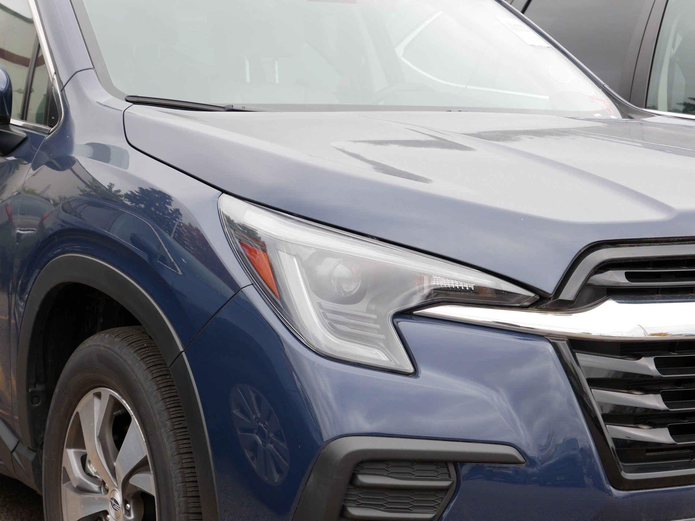 2024 Subaru Ascent Premium photo 2