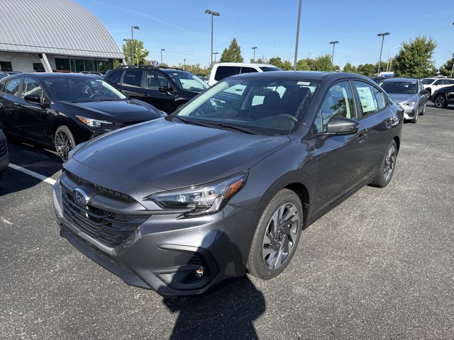 2025 Subaru Legacy Limited photo 4