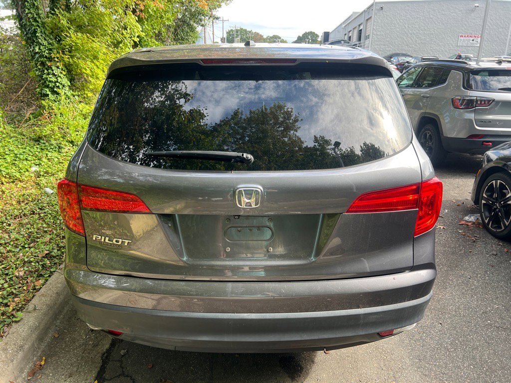 2016 Honda Pilot EX-L photo 4